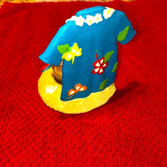 π 2/$25  Mix & Match Hawaiian Shirt & Flip Flop Holder - Picture 2 of 3